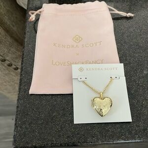 * Limited Edition * Kendra Scott x Loveshackfancy necklace